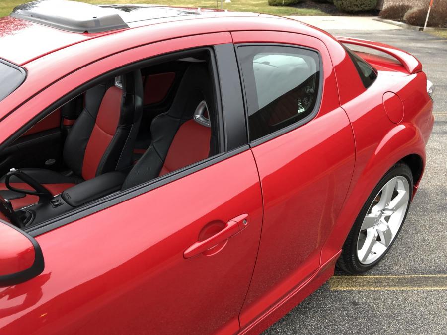 Детали экстерьера Mazda RX-8 2005 года  (фото 50 из 197)